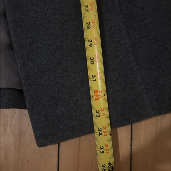Lambswool & Cashmere Grey Classic Button Front Coat w/ Pockets Size 10P - Picture 7 of 8